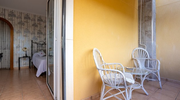 Resale - Villa -
Elche - La Hoya