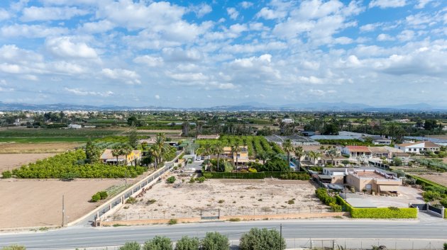 Resale - Villa -
Elche - La Hoya