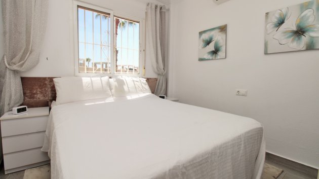 Resale - Apartments -
Villamartín - Las Violetas