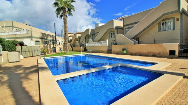 Resale - Apartments -
Villamartín - Las Violetas