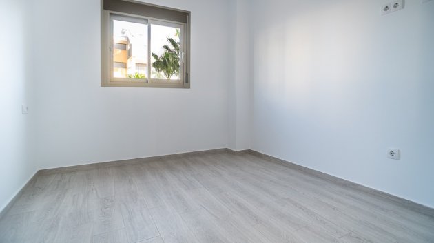 Resale - Apartments -
Orihuela Costa - Los Dolses