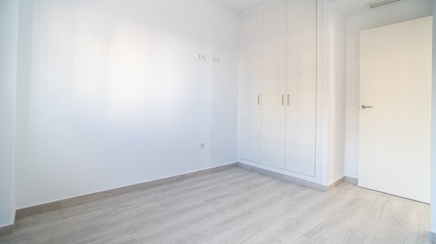 Resale - Apartments -
Orihuela Costa - Los Dolses