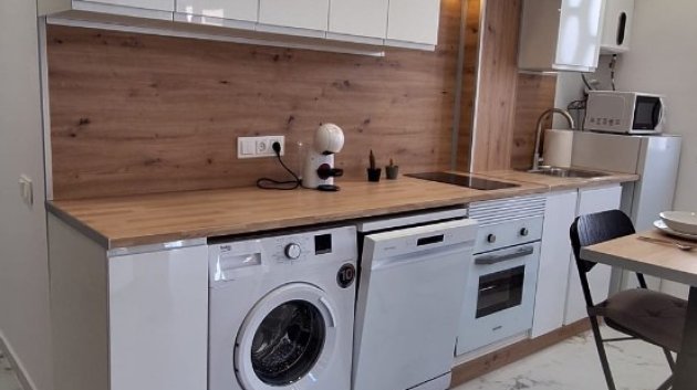 Resale - Apartments -
Torrevieja - Center