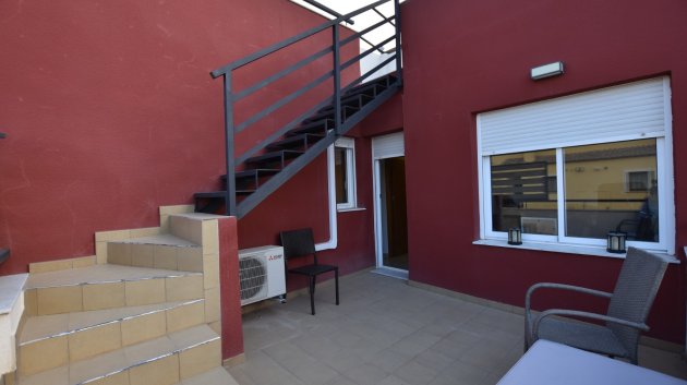 Resale - Villa -
Algorfa - La finca Golf