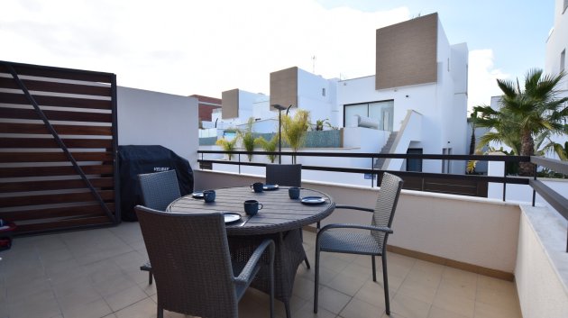 Resale - Villa -
Algorfa - La finca Golf