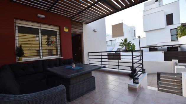 Resale - Villa -
Algorfa - La finca Golf