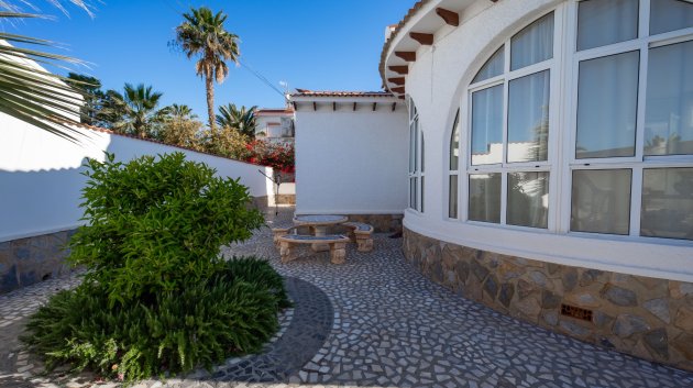Resale - Villa -
Ciudad Quesada - town