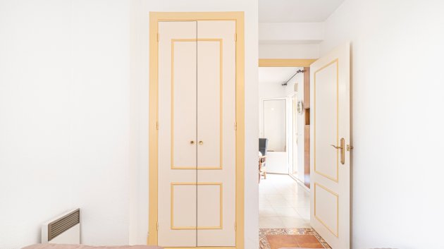 Resale - Apartments -
Torrevieja