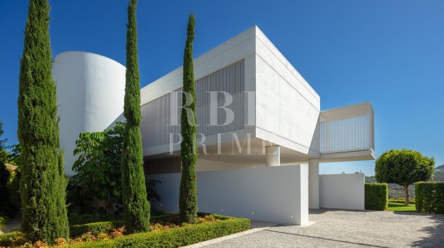 Resale - Villa -
Malaga - Casares