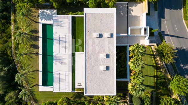 Resale - Villa -
Malaga - Casares