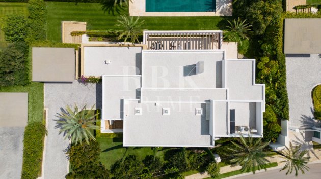 Resale - Villa -
Malaga - Casares