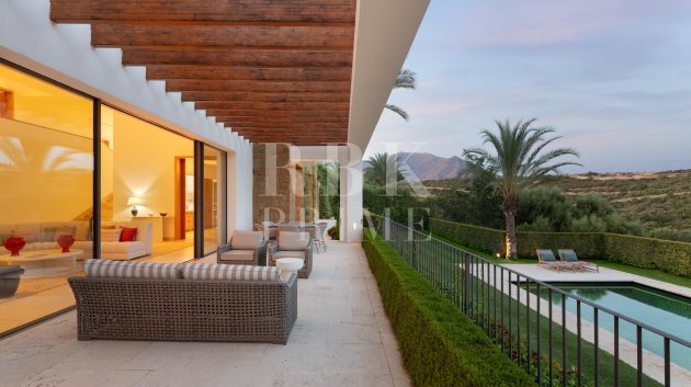 Resale - Villa -
Malaga - Casares