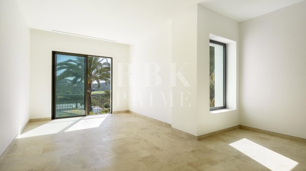 Resale - Villa -
Malaga - Casares