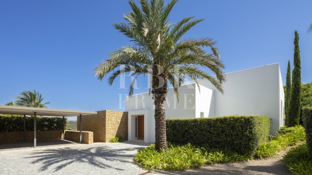 Resale - Villa -
Malaga - Casares