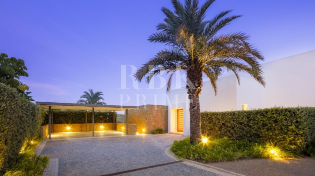 Resale - Villa -
Malaga - Casares
