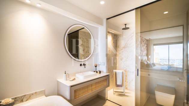 Resale - Apartments -
Malaga - Benahavís