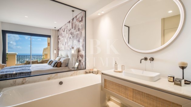 Resale - Apartments -
Malaga - Benahavís