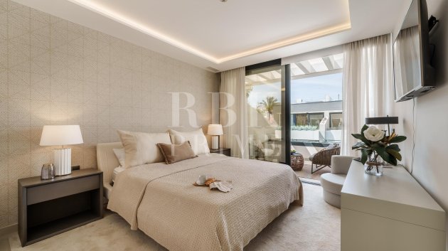 Resale - Villa -
Marbella