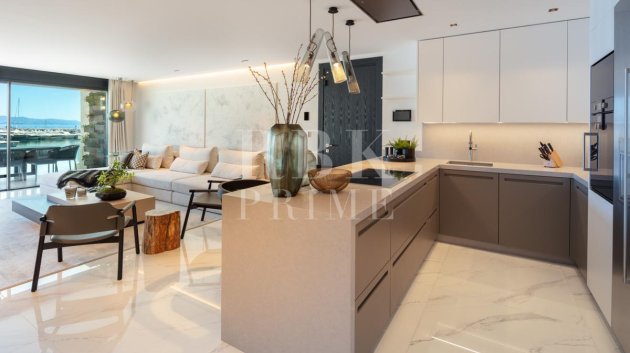 Resale - Apartments -
Malaga - Nueva Andalucía