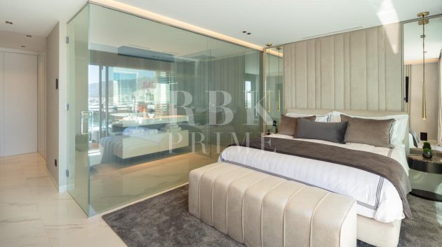 Resale - Apartments -
Malaga - Nueva Andalucía