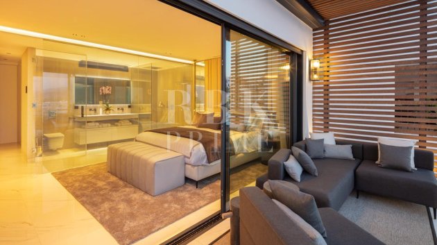Resale - Apartments -
Malaga - Nueva Andalucía