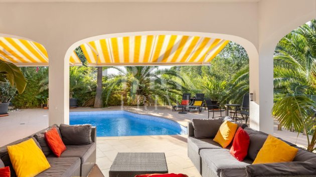 Resale - Villa -
Calvià - Costa de la Calma