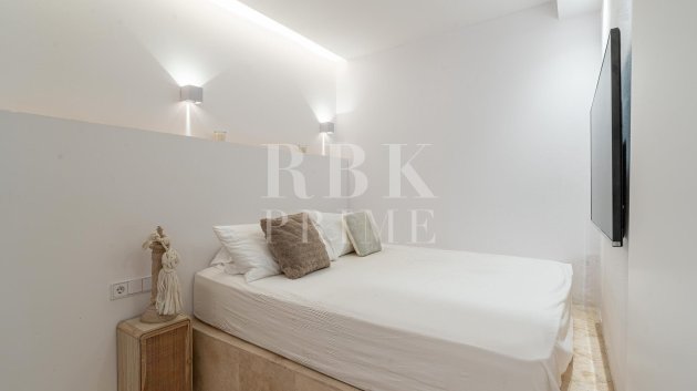 Resale - Apartments -
Calvià - Illetes