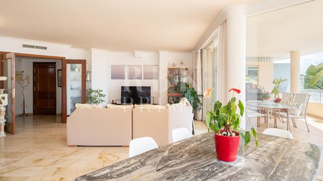 Resale - Apartments -
Calvià - Bendinat