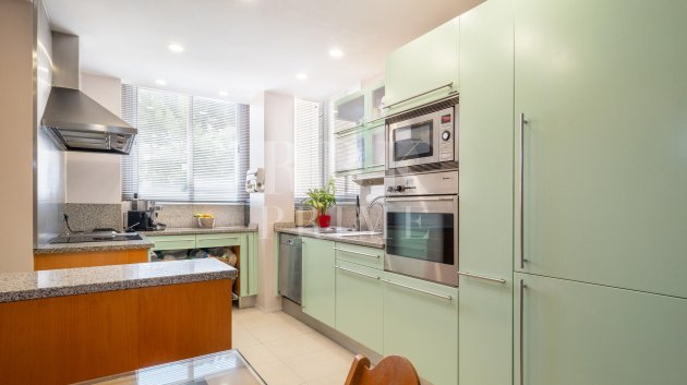 Resale - Apartments -
Calvià - Bendinat