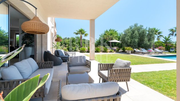 Resale - Villa -
Manacor - Cales de Mallorca