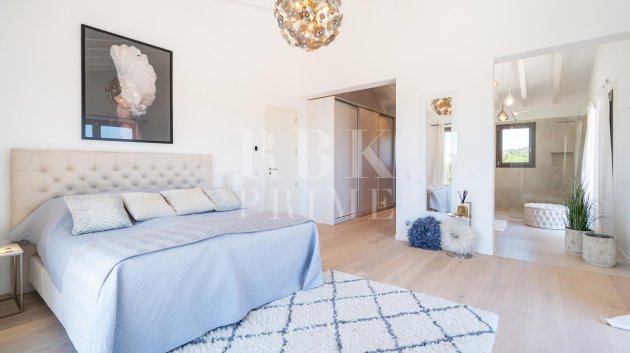 Resale - Villa -
Manacor - Cales de Mallorca