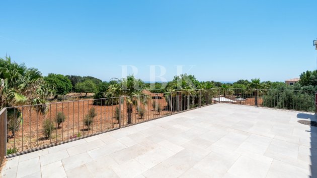 Resale - Villa -
Manacor - Cales de Mallorca