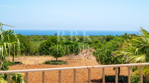 Resale - Villa -
Manacor - Cales de Mallorca