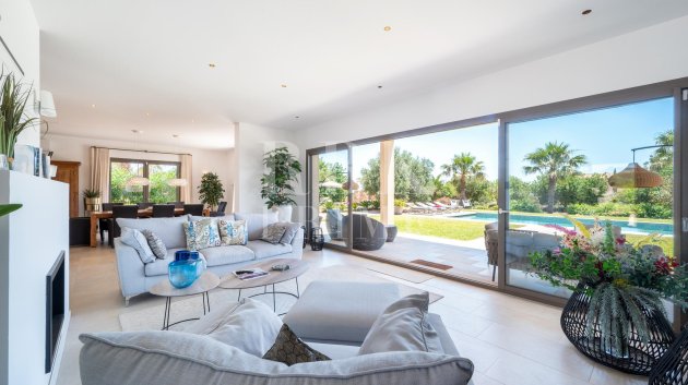 Resale - Villa -
Manacor - Cales de Mallorca