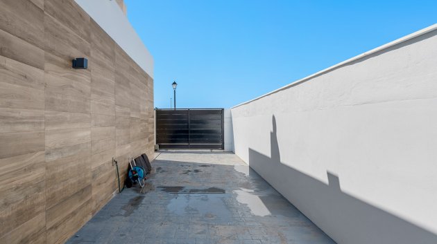 Resale - Villa -
Fortuna - Urbanizacion Las Kalendas