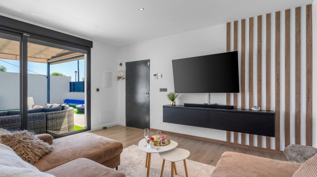 Resale - Villa -
Fortuna - Urbanizacion Las Kalendas