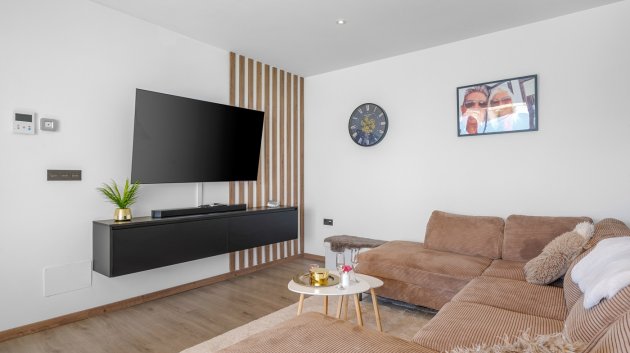 Resale - Villa -
Fortuna - Urbanizacion Las Kalendas
