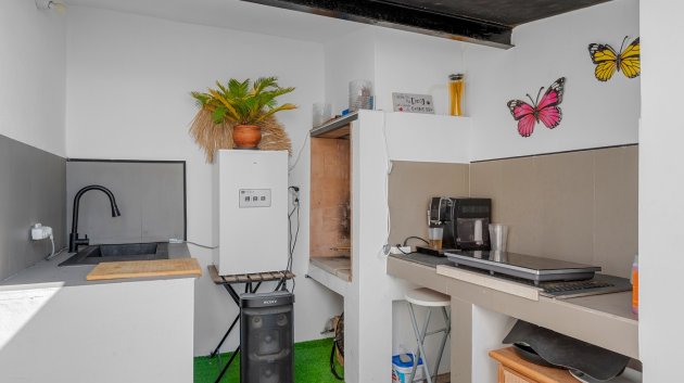 Resale - Villa -
Fortuna - Urbanizacion Las Kalendas