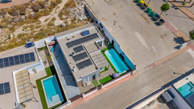 Resale - Villa -
Fortuna - Urbanizacion Las Kalendas