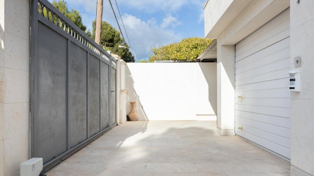 Resale - Villa -
Calvià - Costa de la Calma