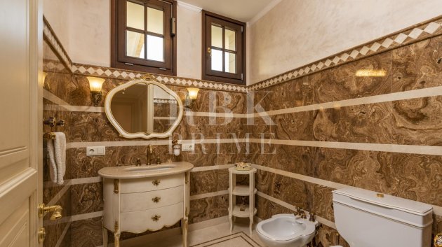 Resale - Villa -
Calvià - Peguera