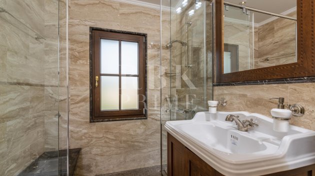 Resale - Villa -
Calvià - Peguera