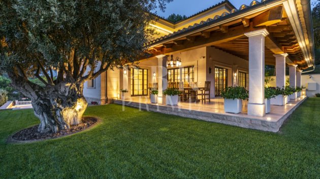 Resale - Villa -
Calvià - Peguera