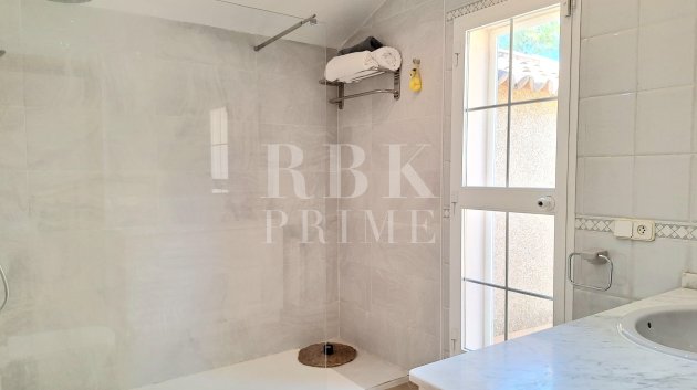 Resale - Villa -
Calvià - Peguera