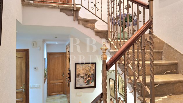 Resale - Villa -
Calvià - Peguera