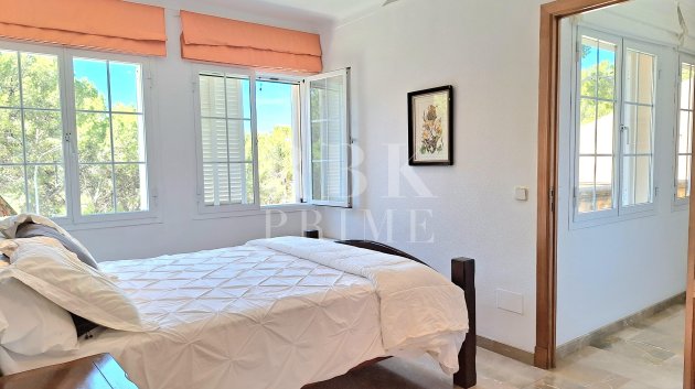 Resale - Villa -
Calvià - Peguera