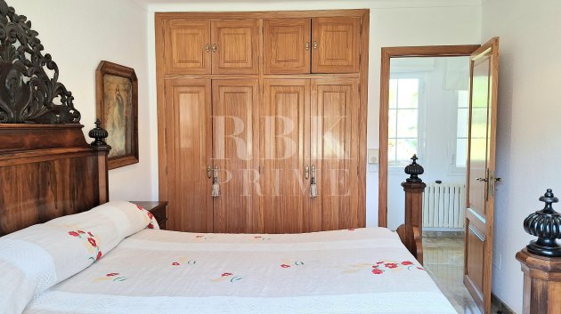 Resale - Villa -
Calvià - Peguera