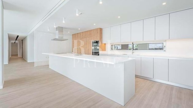 Revente - Appartements -
Madeira