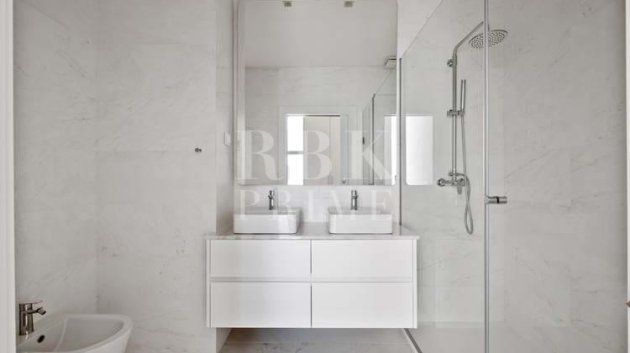 Reventa - Apartamentos -
Madeira
