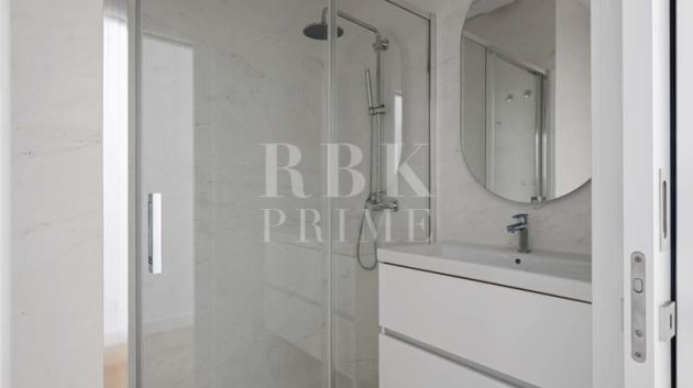 Reventa - Apartamentos -
Madeira